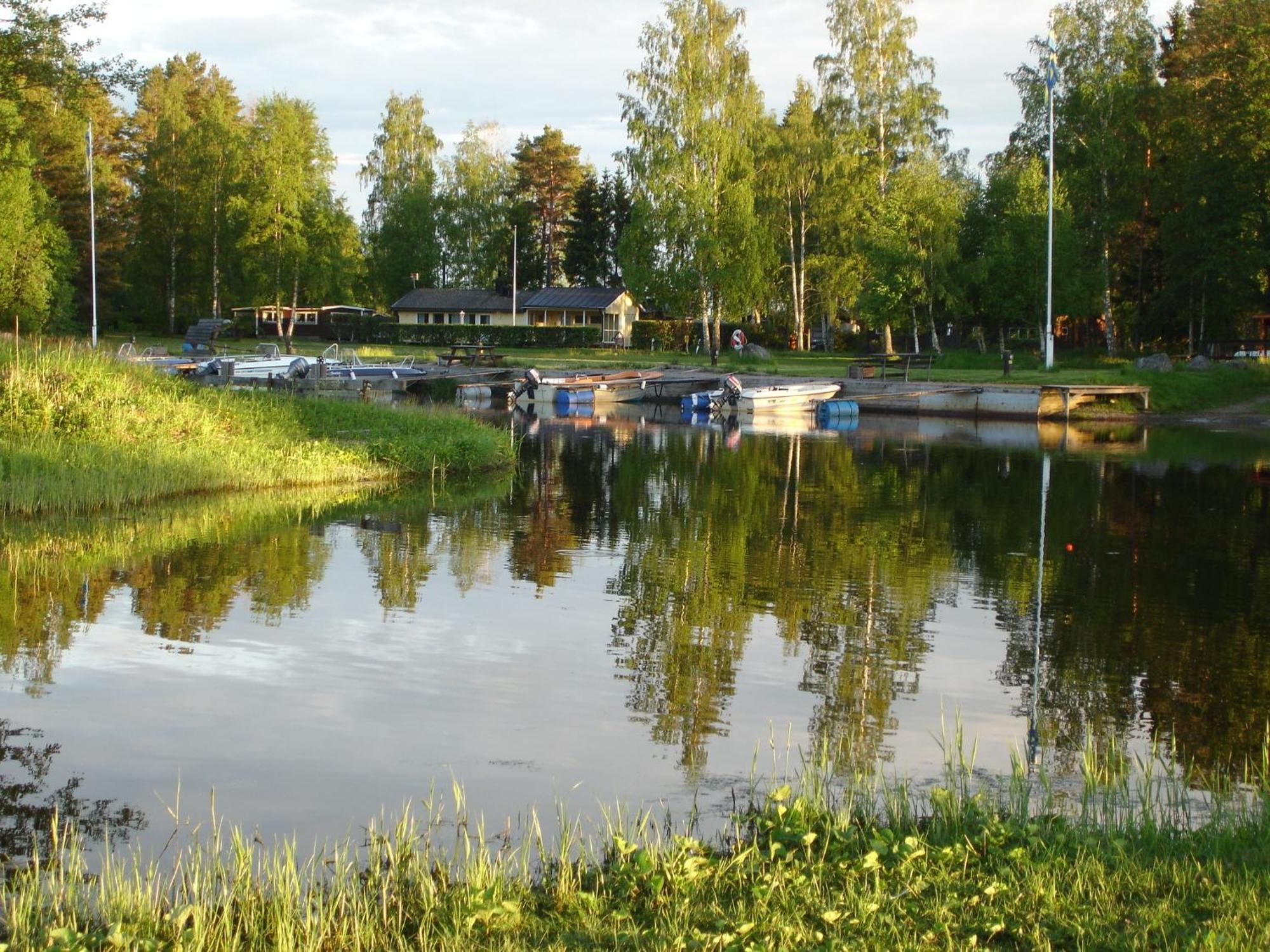 Karlholm Snatra Stugomrade Villa Karlholmsbruk Bagian luar foto